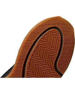 New Balance Freezelx V4 Box Lacrosse Cleatss | Sneakers & Athletic Shoes -Every Shoe Fit 71IdGYXcOhL. AC SR736920