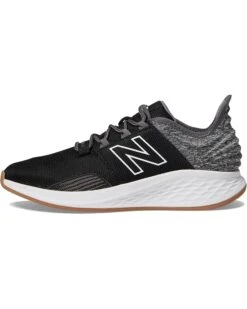 New Balance Golf Fresh Foam ROAV Golf | Sneakers & Athletic Shoes -Every Shoe Fit 71a9e 3ToJL. AC SR736920